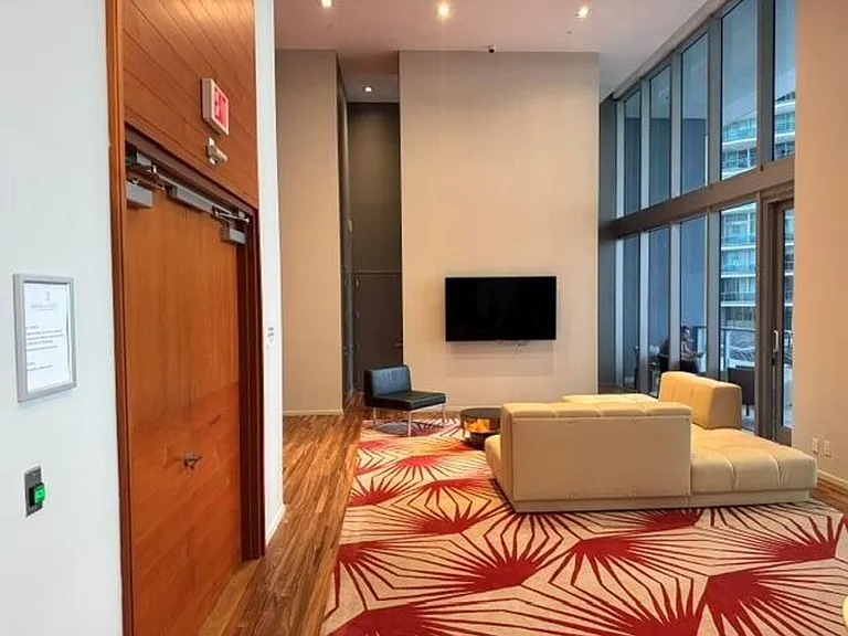 1300 Brickell Bay Dr #2105 — Photo 29