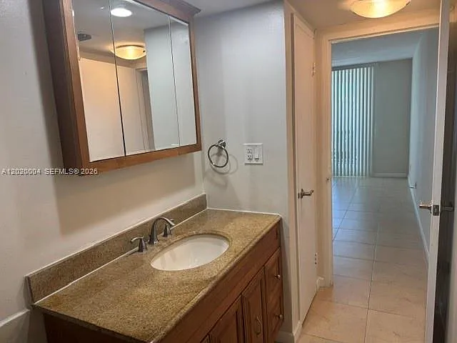 5401 Collins Ave #1213 — Photo 33