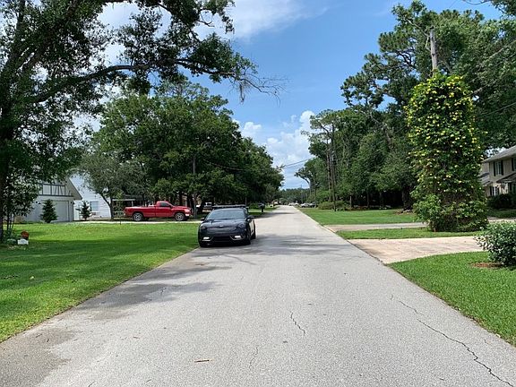 4th image of 4111 Westminster Rd