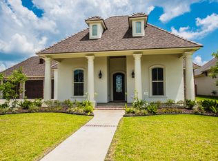 107 Tasvo Trl, Lafayette, LA 70508