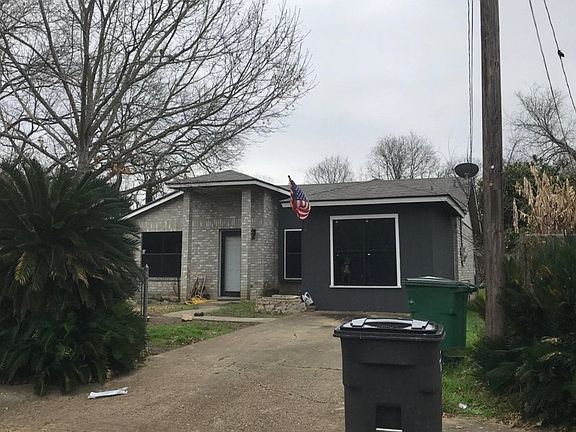 2nd image of 266 Vincent St