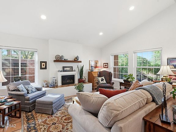3rd image of 5140 E Woodgate Ln