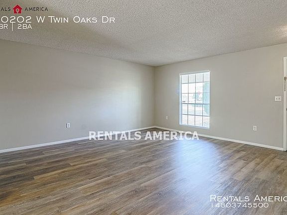 4th image of 10202 W Twin Oaks Dr