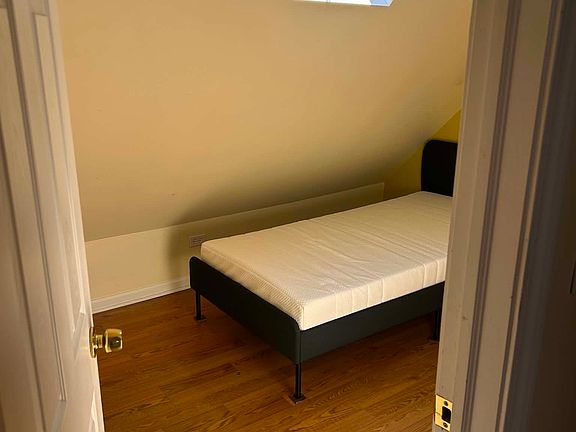 4th image of 3720 W Agatite Ave APT 2