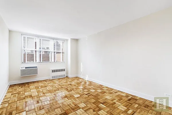 Rented by Halstead Real Estate | media 2