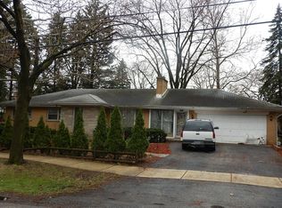 5802 Middaugh Ave, Downers Grove, IL 60516