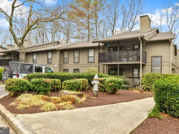 2410 Cumberland Ct SE, Smyrna, GA 30080