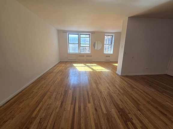 5th image of 63-11 Queens Blvd #G-3