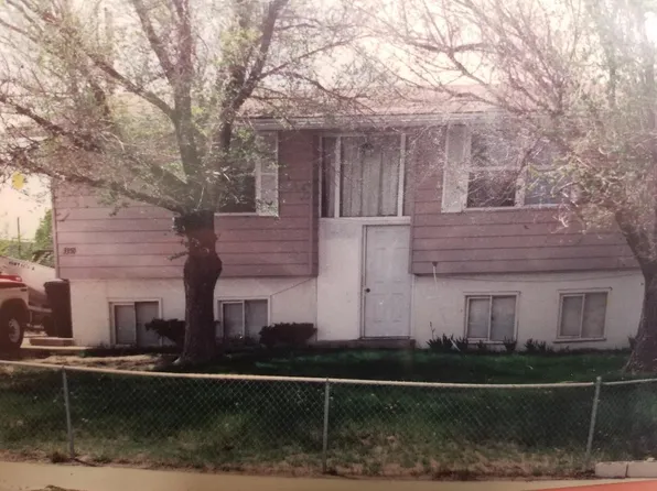 3350 Paradise Dr, Casper, WY 82604