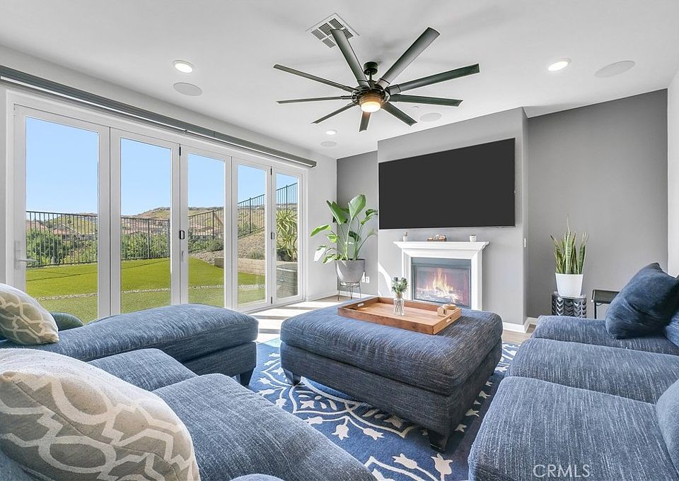 1st image of 24869 Elison Ct