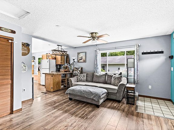 4th image of 6222 Lavaque Rd