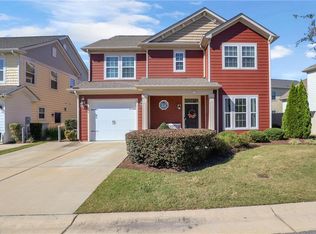 1922 Bexley Ln, Chesapeake, VA 23322