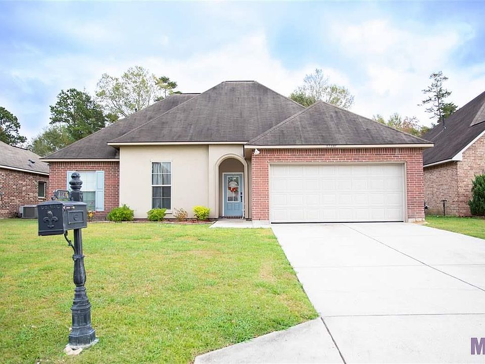 1st image of 23276 Conifer Dr
