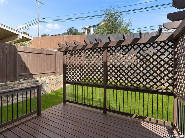 3918 Woodbridge Way — Photo 29