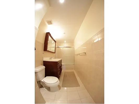 Sold by Ben Bay Realty Co. of Bay Ridge | media 9