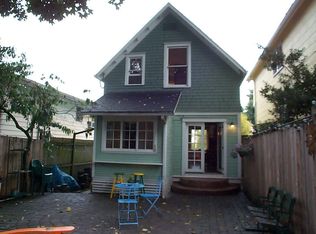 1516 SE Ash St, Portland, OR 97214