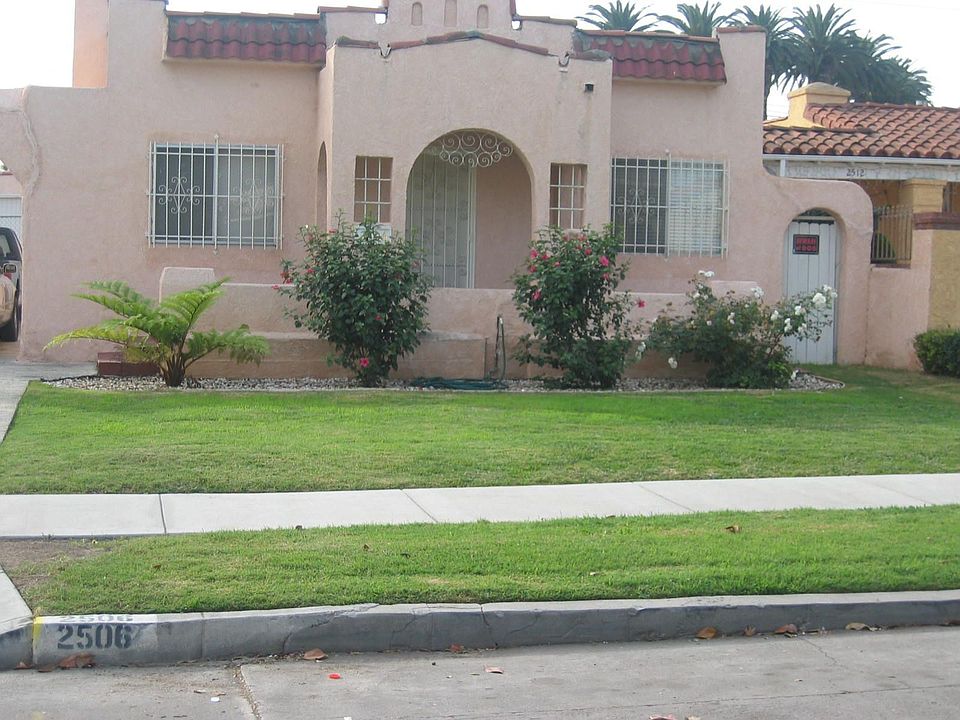 1st image of 2506 W 75th St