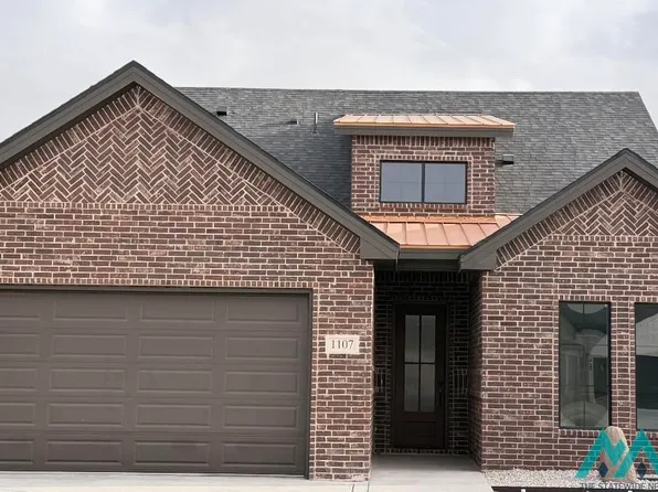 1107 E Aventura Ln, Hobbs, NM 88240