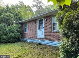 23703 Leathers Rd, Smithsburg, MD 21783