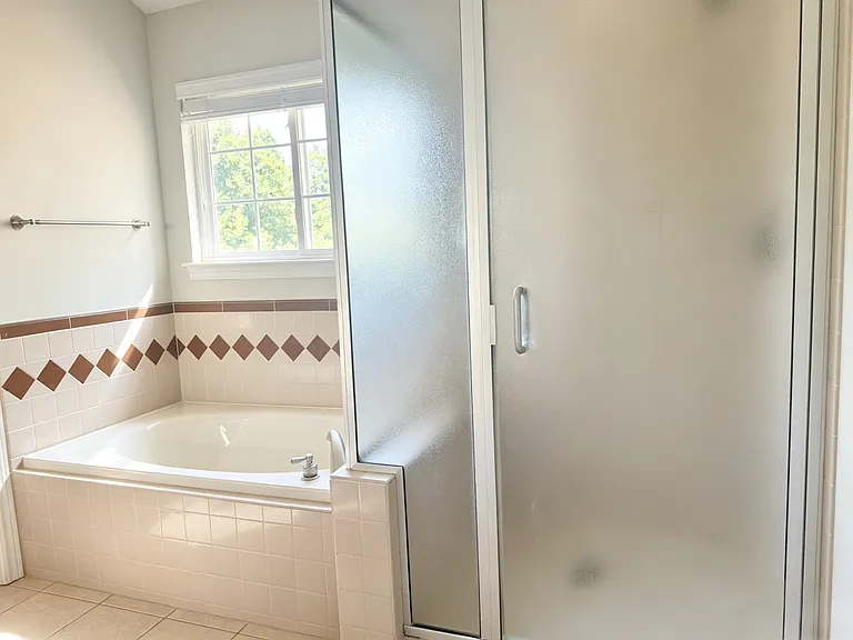 1303 Priscilla Dr — Photo 20