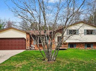 1665 E Chippewa River Rd, Midland, MI 48640