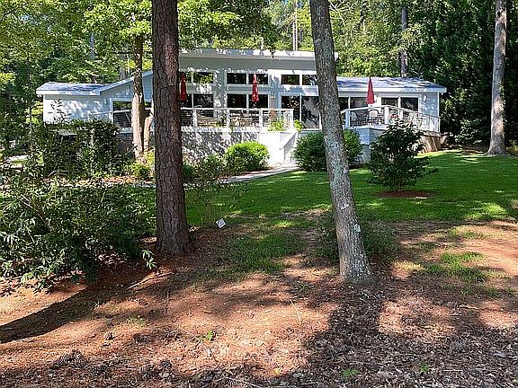 2nd image of 51 Holly Hill Ct