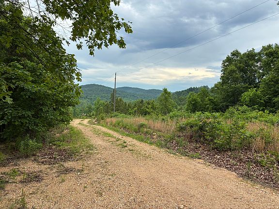 4th image of 000 Center Road