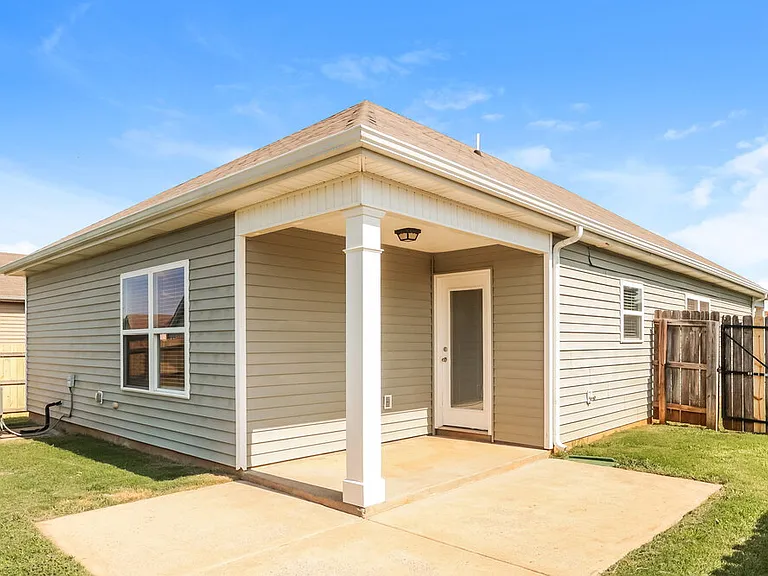 2333 Cason Trl — Photo 16