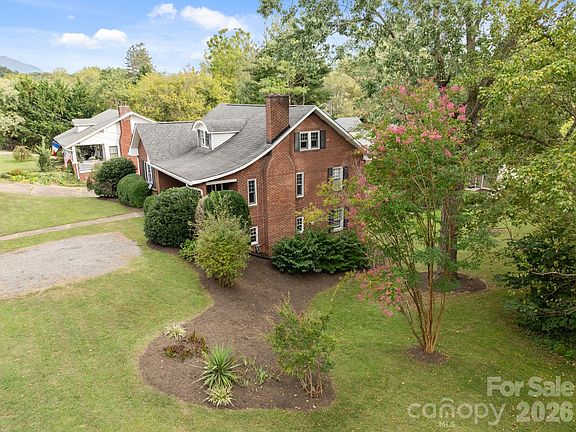 4th image of 495 Fairview Rd