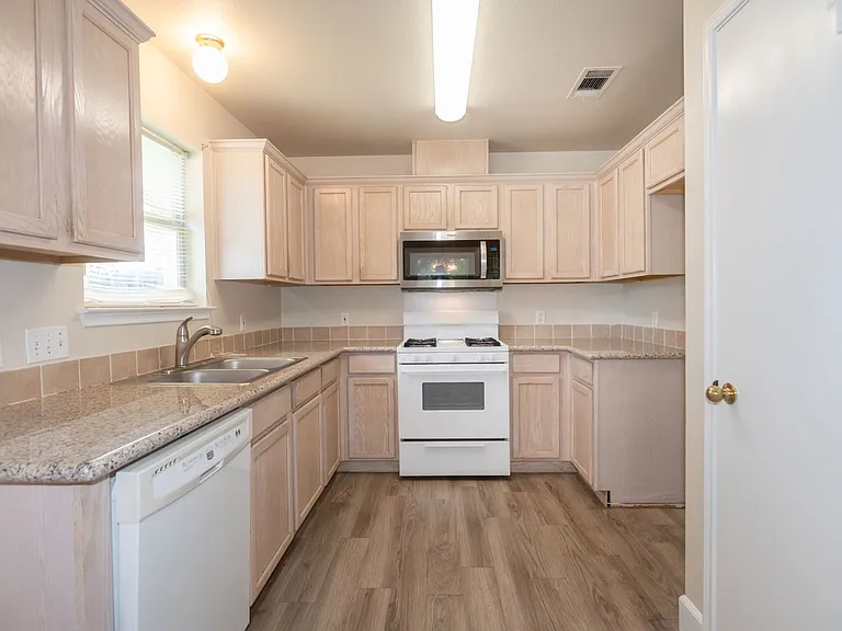 609 Sunny Brook Dr — Photo 7