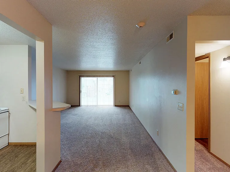 Prairie Winds Apartments — Photo 24