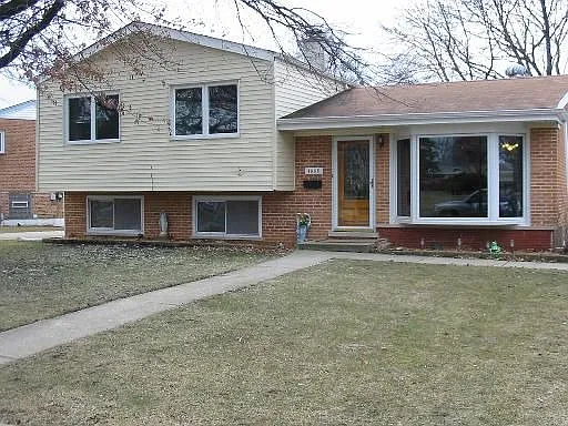 1008 S Charlotte St photo 1