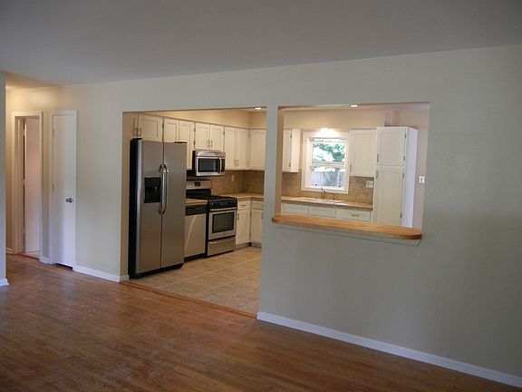 2nd image of 11801 Ventura Blvd