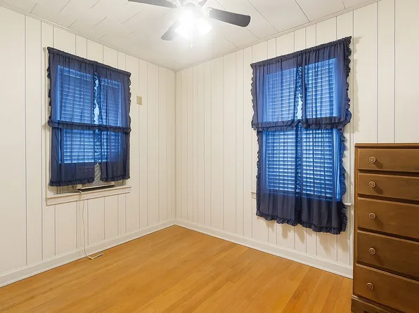 160-36 99th Street image 15 of 31