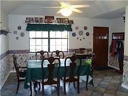 3rd image of 126 Honeysuckle Dr