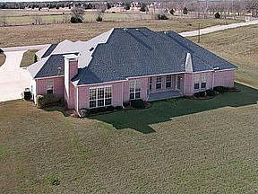 2nd image of 2776 Mallard Dr