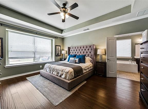 5th image of 3708 Primavera Dr