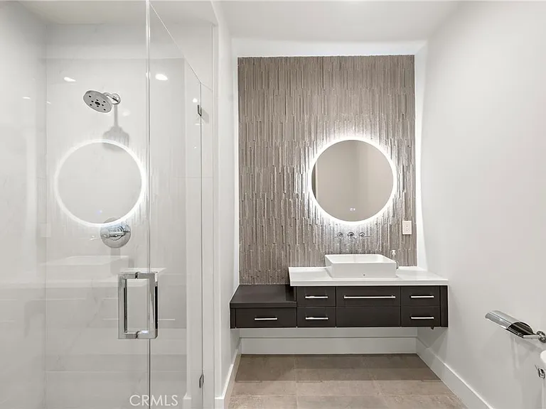 1511 Cliff Dr — Photo 17