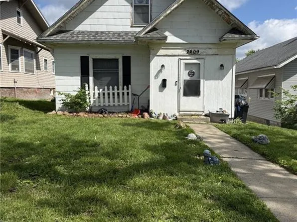 2609 Monterey St, Saint Joseph, MO 64507