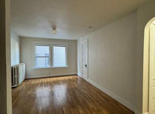 1301 6th Ave APT 8, Tacoma, WA 98405