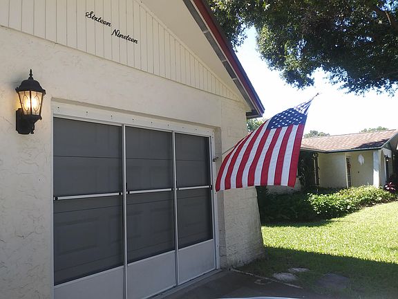 4th image of 1619 Greenwood Dr