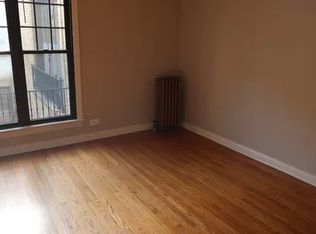 6362 N Hermitage Ave #1, Chicago, IL 60660