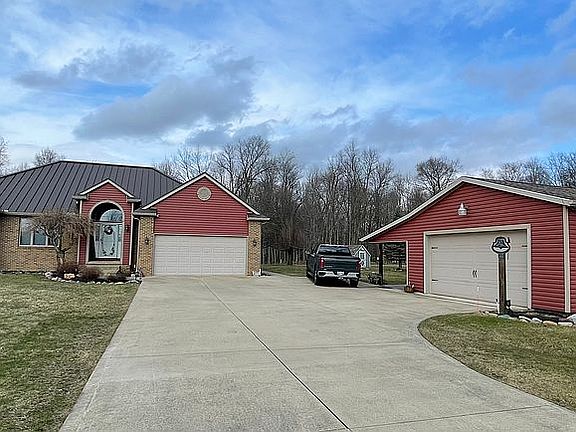 2nd image of 1936 Olive Rd