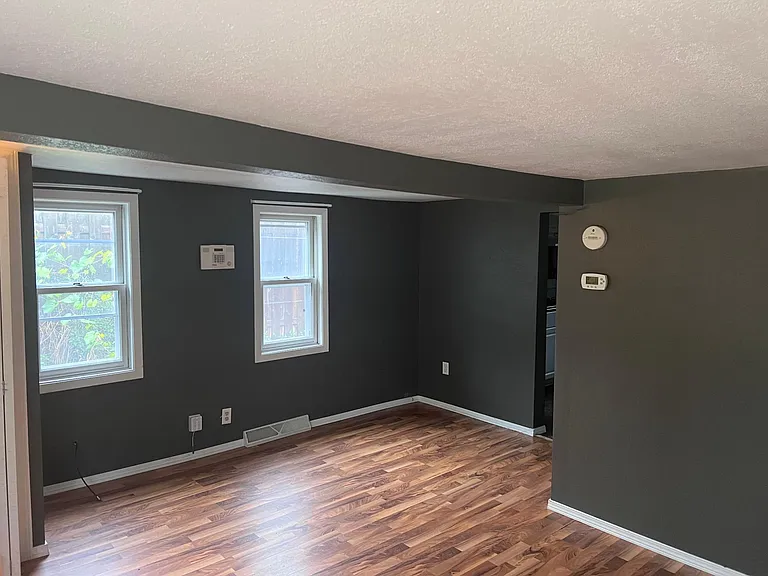 2817 Union St — Photo 3