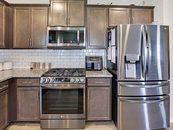 4th image of 119 Highland Ridge Dr