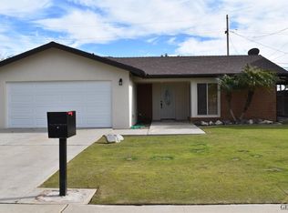 2218 Hasti Acres Dr, Bakersfield, CA 93309
