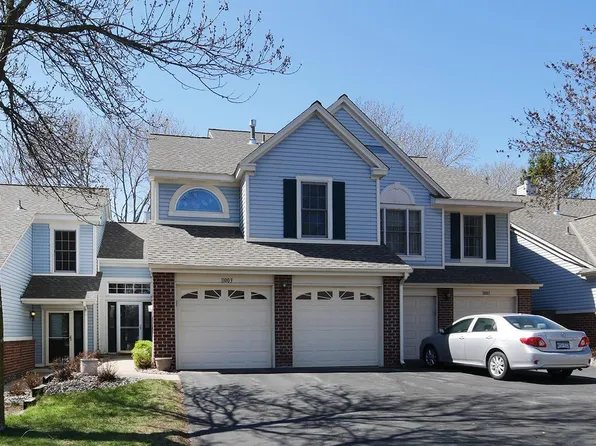 11003 Oregon Curv, Bloomington, MN 55438