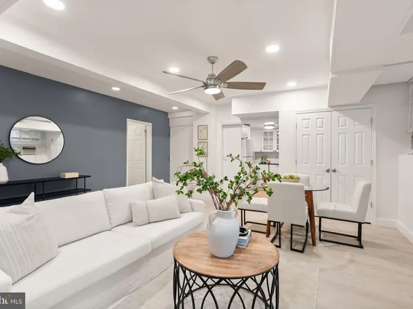 3039 Macomb St NW APT 2A, Washington, DC 20008