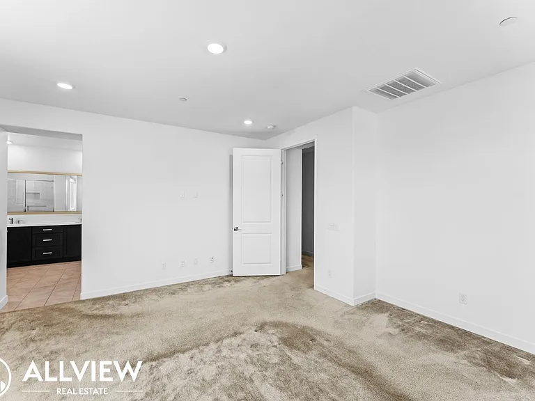 32465 Combine Dr — Photo 26
