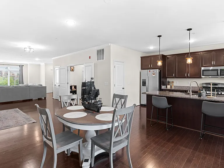 1518 Ribbon Limestone Ter SE — Photo 14